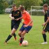 Der SC Tapfheim (in Schwarz) traf gegen den TSV Bäumenheim gleich fünf Mal – ein Spiel nach Maß. Foto: Szilvia Izsó