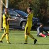 Das war das frühe 1:0 durch Tobias Rohrer (links) im Derby gegen den SV Ried. Markus Gold klatscht seinen Kollegen ab. Doch Bachern tat sich trotz des deutlichen 4:1-Sieges lange schwer mit den Riedern. 	 	