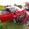 Bei einem Unfall am Samstag bei Günzburg wurden drei Menschen schwer verletzt.