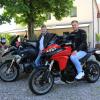 Thomas Treffler und sein Sohn Philipp arbeiten zusammen im familiengeführten Friedberger Elektrobetrieb. Ihre Freizeit verbringen sie weiterhin gerne gemeinsam, zum Beispiel auf dem Motorrad.