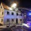 In Ichenhausen ist bei einem Brand ein Wonhaus zerstört worden.
