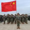Mit regelmäßigen Militärübungen lässt China in Richtung Taiwan die Muskeln spielen, wie hier beim Manöver "Frieden und Freundschaft 2023" in der südchinesischen Provinz Guangdong.