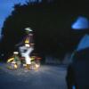 Nachts müssen Fahrradfahrer im Straßenverkehr gut aufpassen.  