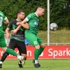 FCG-Verteidiger Elias Weichler, hier beim Hinspielsieg im Duell mit dem Nördlinger Alexander Schröter (rechts), ist weiter angeschlagen. Das Derby will sich der 29-Jährige aber nicht entgehen lassen. Foto: Brugger