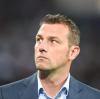 FCA-Coach Markus Weinzierl muss sich mit Themen beschäftigten, die nicht zwingend etwas mit Fußball zu tun haben.