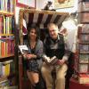 Kerstin Stawarz und Jürgen Wiedemann betreiben seit zehn Jahren die Schondorfer Buchhandlung „Timbooktu“.  