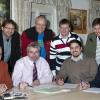 Diese acht Herren treten für das Bürgerforum zur Gemeinderatswahl in Geltendorf an.  

