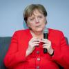 Ex-Bundeskanzlerin Angela Merkel (CDU) hat mit ihrer Äußerung während der Thüringen-Wahl gegen das Prinzip der Neutralität verstoßen. 