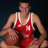 So sah er damals aus: Dirk Nowitzki als 20-jähriger Jungprofi im Würzburger Trikot.  	