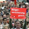 Das Thema Bürgerversicherung hat schon frühere Wahlkämpfe der SPD beschäftigt - hier bei einer Demo im Jahr 2005.