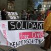 Proteste bei Abschiebeaktion: Gericht verurteilt Asylbewerber zu Geldstrafen