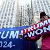 Schon am Montag haben sich erste Pro-Trump-Demonstranten vor dem New Yorker Strafgericht eingefunden.