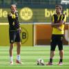 Dortmunds Ex-Trainer Thomas Tuchel (l) und Sokratis auf dem Trainingsgelände des BVB. Gibt es ein Wiedersehen beim FC Bayern?