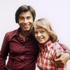 ARCHIV - Der deutsche Schlagersänger Roy Black mit dem Kinderstar Anita Hegerland (undatiertes Archivbild). Beide sangen in den 70-er Jahren "Schön ist es, auf der Welt zu sein". Das Lied wurde ein Hit. Jetzt will die heute 50-jährige norwegische Sängerin das Lied zum 40. Jubiläum neu auf den Markt bringen - und zwar als Heavy-Metal-Version. «Roy war im Herzen ein wahrer Rocker», sagt die heute 50-jährige Anita Hegerland. «Ich habe diese Version als Tribut für ihn aufgenommen.» Foto: Werner Baum/dpa (zu dpa-Meldung vom 30.09.2011) +++(c) dpa - Bildfunk+++