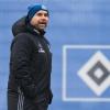 Der neue HSV-Trainer Bernd Hollerbach baut auf Disziplin.