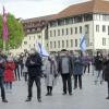 Mahnwache auf dem Ulmer Münsterplatz gegen Antisemitismus.