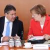 Das Verhältnis zwischen Sigmar Gabriel und Angela Merkel ist angespannt.