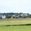 Auf einer Fläche von rund 44 Hektar, rechts und links der Staatsstraße 2025, plant die Gemeinde Röfingen ein interkommunales Gewerbegebiet in Kooperation
mit der Stadt Burgau.