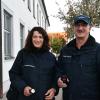 Isabella Stoll und Markus Schretzmayr von der Verkehrswacht schauen im Landkreis Dillingen nachts nach dem Rechten.