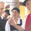 Christl und Karl Kling reisten mit dem Schwäbischen Jugendblasorchester 2000 nach Rom. Das Foto signierte der damalige Kardinal Ratzinger später.