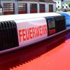 In Waltenhausen geriet ein in einer Halle abgestelltes Auto in Brand. Feuerwehren aus der Region waren mit insgesamt 100 Personen im Einsatz (Symbolbild). 