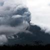 Der indonesische Mount Sinabung rumort.