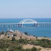Die Krim-Brücke erstreckt sich zwischen Kertsch auf der Krim und dem russischen Festland. Mit dem ehrgeizigen Bauwerk will Moskau die Halbinsel noch näher an Russland binden. 