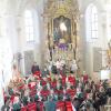 Die Sonne erfüllte die Pfarrkirche in Eppishausen mit strahlendem Licht, die Musiker von „Lyra“ sorgten für nicht weniger strahlende Klänge. 