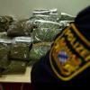 Die Polizei präsentiert einen größeren Drogenfund: Cannabis finden die Beamten in Augsburg am häufigsten.