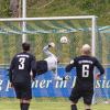 Auch wenn hier ein Schuss von Kai Renelt einschlägt: An Mindelheims Keeper Alexander Mayr lag es nicht, dass der TSV Mindelheim in Babenhausen verlor.