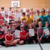 Rekordbeteiligung beim Volleyball-Grundschulturnier in Wallerstein: 32 Mannschaften aus sechs Schulen kämpften am Netz um Punkte.  	