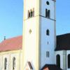 Auch im Kirchturm in Kettershausen möchte Smart DSL eine Richtfunkantenne installieren. Foto: arc