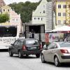 Nur eines von vielen Verkehrsthemen in Landsberg: Wie kann der Hauptplatz entlastet werden? Die Fraktion der UBV im Stadtrat will eine Umfahrung erneut untersuchen lassen.