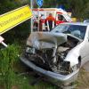 Schwer verletzt wurden drei Fahrzeuginsassen bei einem Verkehrsunfall in Nattenhausen.