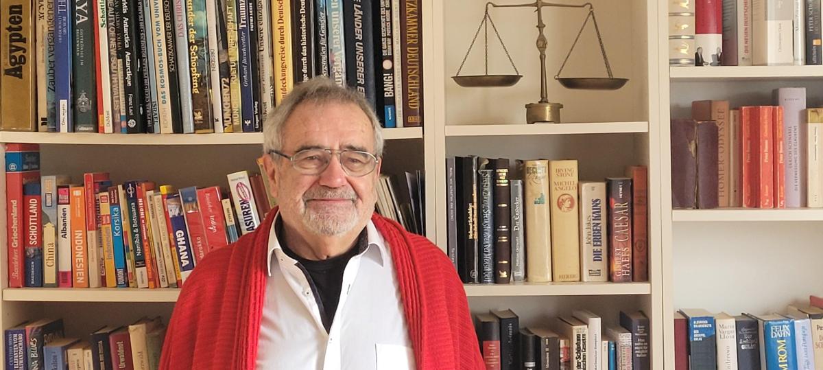 „Das Elfte Gebot“: Hermann Severins neues Buch ist ein Querschnitt der Elchinger Geschichte