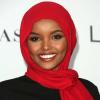 Halima Aden, somalisch-amerikanisches Model, kommt zum «Women of the Year Award». 