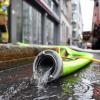 In mehreren Landkreisen in Bayern wird auch am Freitag vor Hochwasser gewarnt.