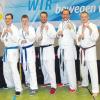 Die Monheimer Karate-Kämper (von links) Johannes Trüdinger, Tim Brandner, Patrick Fischer, Dominic Fischer und Anton Martynov freuen sich über ihre Qualifizierung zur deutschen Meisterschaft.  	