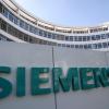 Siemens hat laut Medienberichte eine halbe Milliarde Euro von einer französischen Großbank abgezogen. dpa
