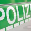 Ein Fußgänger wurde in Augsburg überfallen.  Die Täter wollten sein Handy. Symbolbild