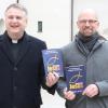 Dekan Andreas Straub (links) und sein evangelischer Kollege Erik Herrmanns bedauern die steigende Zahl der Kirchenaustritte.  	