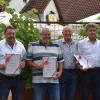 Geschäftsführer Tobias Mittl bedankte sich bei Josef Landes, Werner Glöckl, Anton Albrecht, Josef Schmid und Franz Köttel (von links). 	