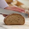 In der Testküche des Hobbybäckerversands in Bellenberg wird immer wieder an neuen Rezepten getüftelt - etwa für Brotbackmischungen.