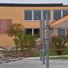In der Gebrüder-Röls-Schule in Riedlingen soll eine offene Ganztagsschule errichtet werden. Dafür plant die Stadt Donauwörth heuer 1,6 Millionen Euro ein.  	