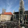 Mindelheim kann wie München mit einem schmucken Rathaus und einem Marienplatz aufwarten. Vielleicht ein Argument für München-Pendler? 
