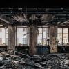 Ein Bild der Zerstörung bot sich gestern im Großen Sitzungssaal des Dillinger Rathauses. Dort hatte das Feuer am Mittwochabend heftig gewütet. 