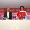 Oliver Kahn, Karl-Heinz Rummenigge und Hasan Salihamidzic waren bei der ersten Pressekonferenz von leroy Sané als Spieler des FC Bayern München dabei.