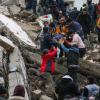 Ein starkes Beben hat im Südosten der Türkei und in Syrien zahllose Gebäude zum Einsturz gebracht. Die Opferzahlen steigen und steigen.
