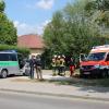 Feuerwehr, Rettungsdienst, Nogtarzt und Polizei eilten im Mai 2018 zu einer Asylunterkunft an der Franz-Beck-Straße in Aichach. Ein Mann hatte dort einen Mitbewohner mit dem Messer angegriffen.