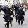 Mehrere Tausend Besucherinnen und Besucher säumten die Straßen, um mit dem Kötzer Narren Club Fasching zu feiern.